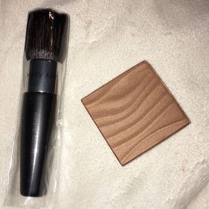 MaryKay Bronzing Powder Medium-Dark